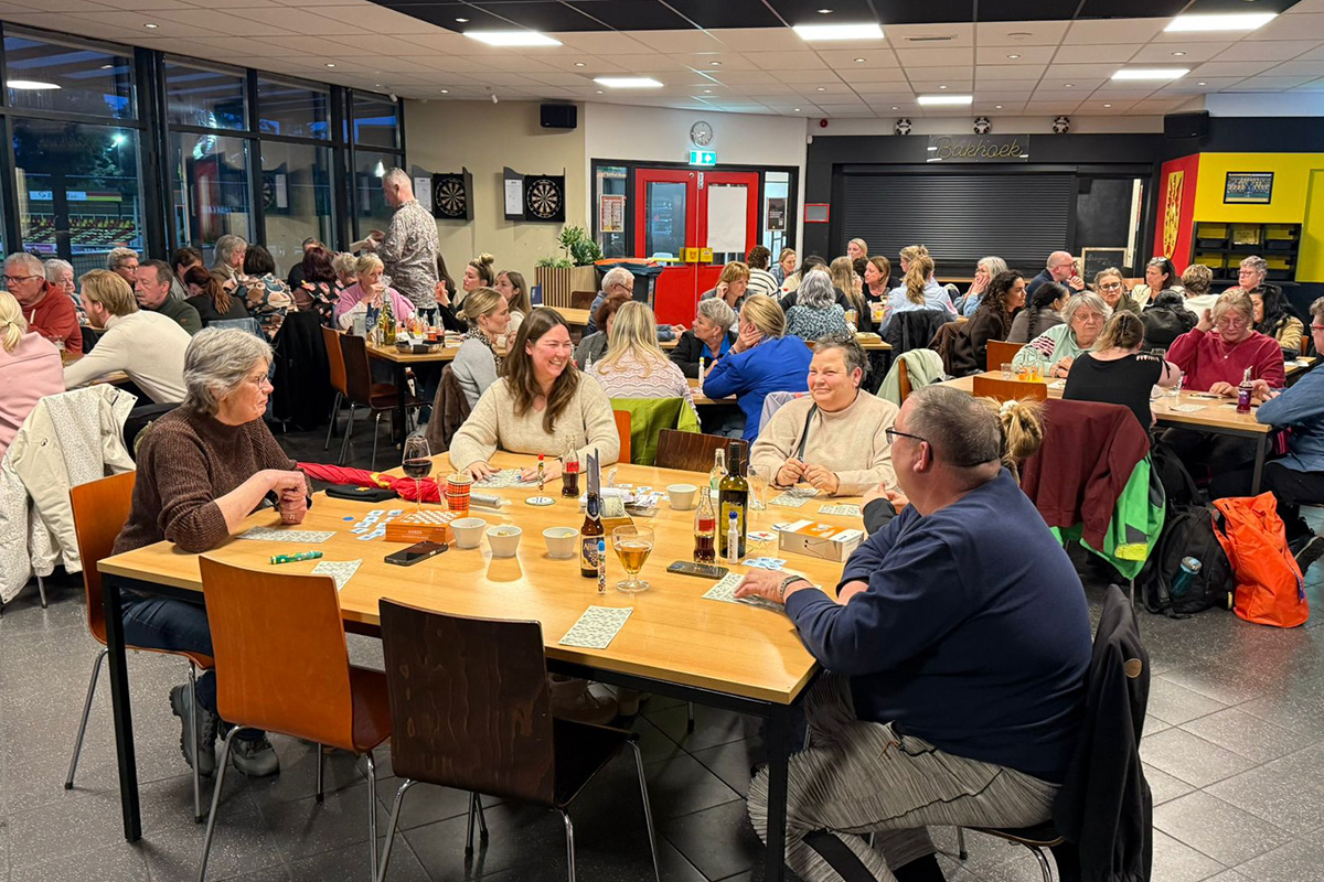 Geslaagde en drukbezochte bingoavond bij csv Apeldoorn