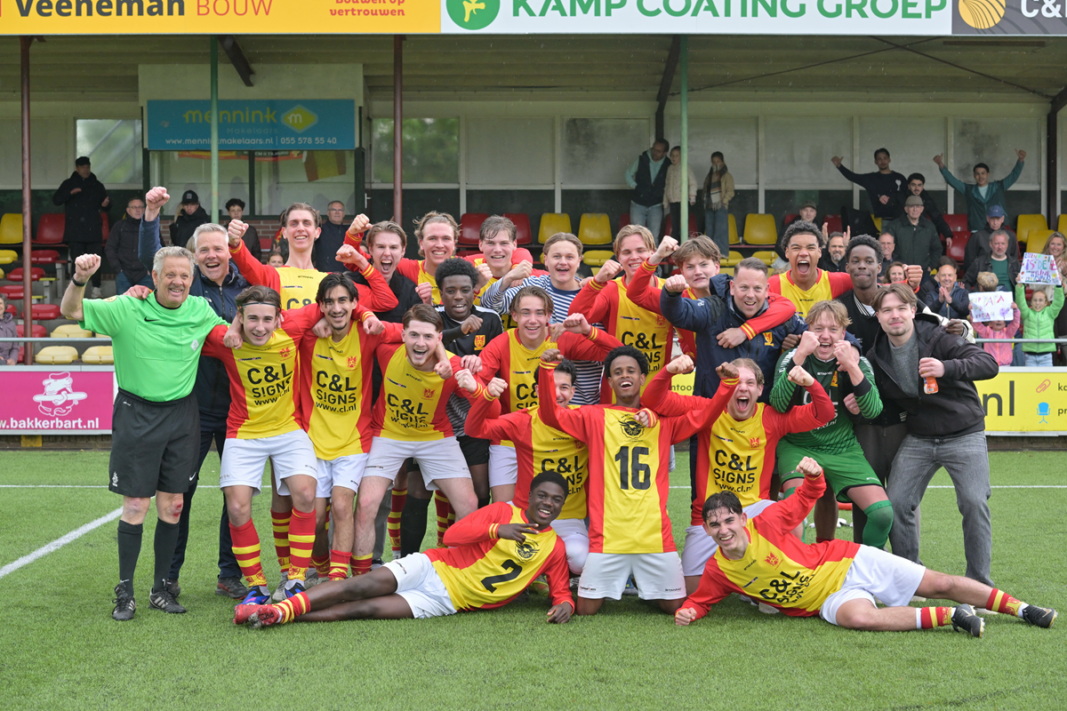 csv Apeldoorn JO19-1 kroont zich tot kampioen in sterke competitie