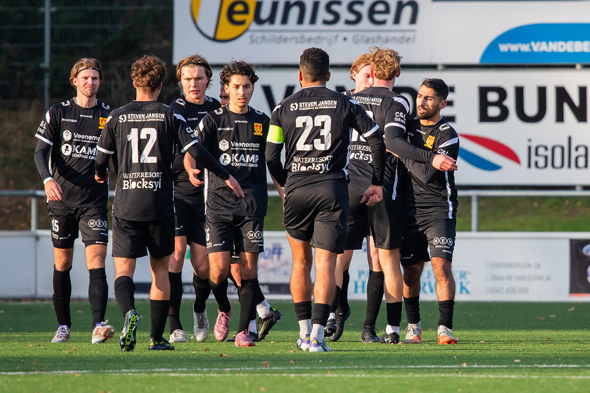 csv Apeldoorn boekt uitzege op VVOG Harderwijk