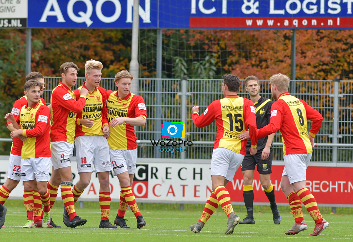 csv Apeldoorn terug aan kop na zege op DOS Kampen