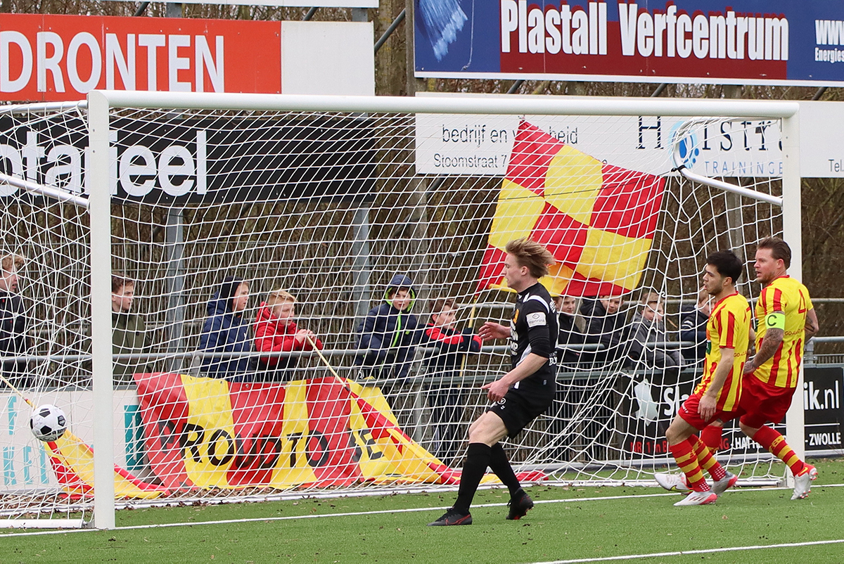 csv Apeldoorn wint uitbeurt bij Go-Ahead Kampen