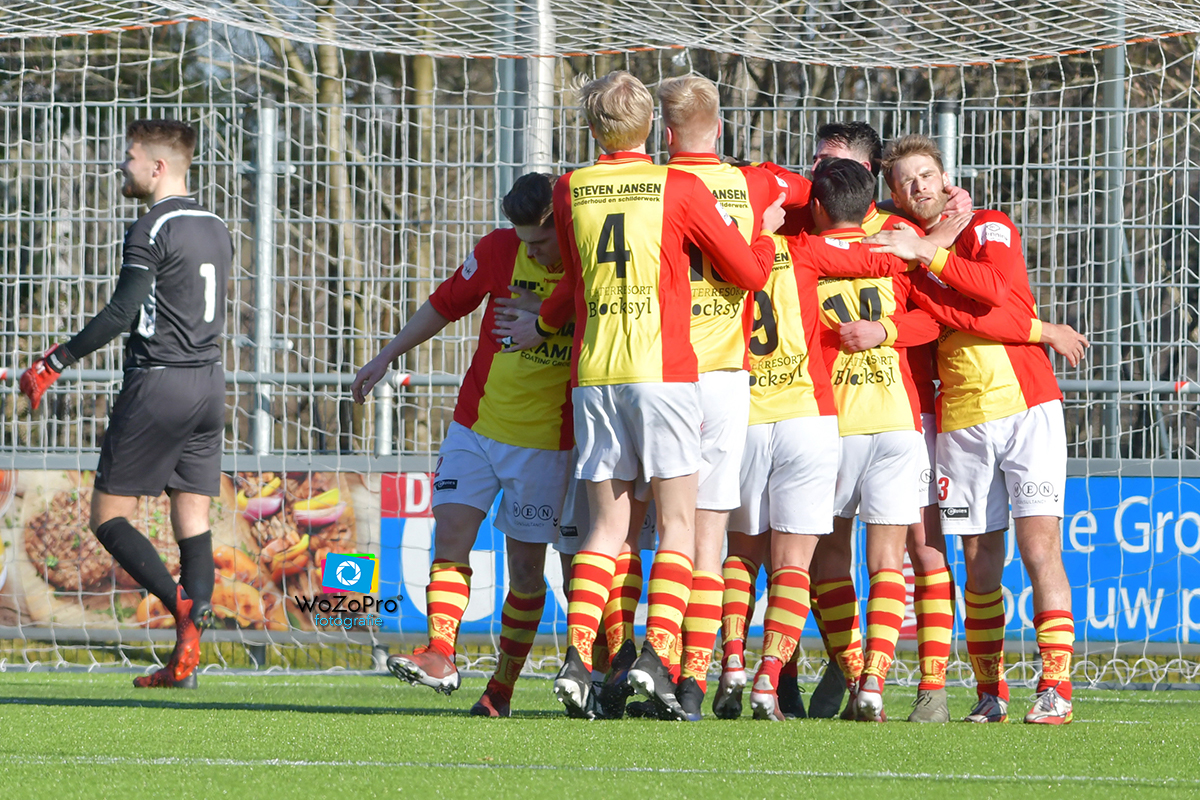 csv Apeldoorn krijgt bezoek van concurrent DZC '68