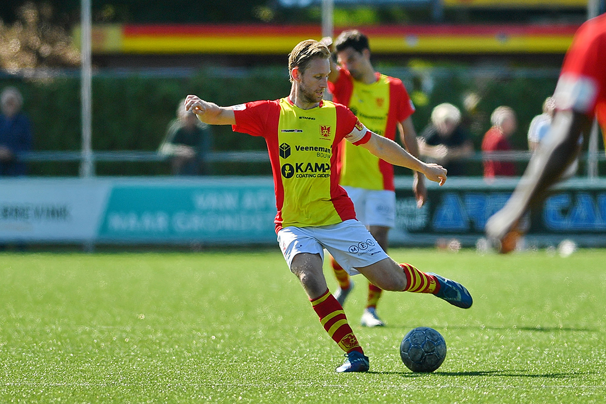 csv Apeldoorn zaterdag tegen IJsselmeervogels