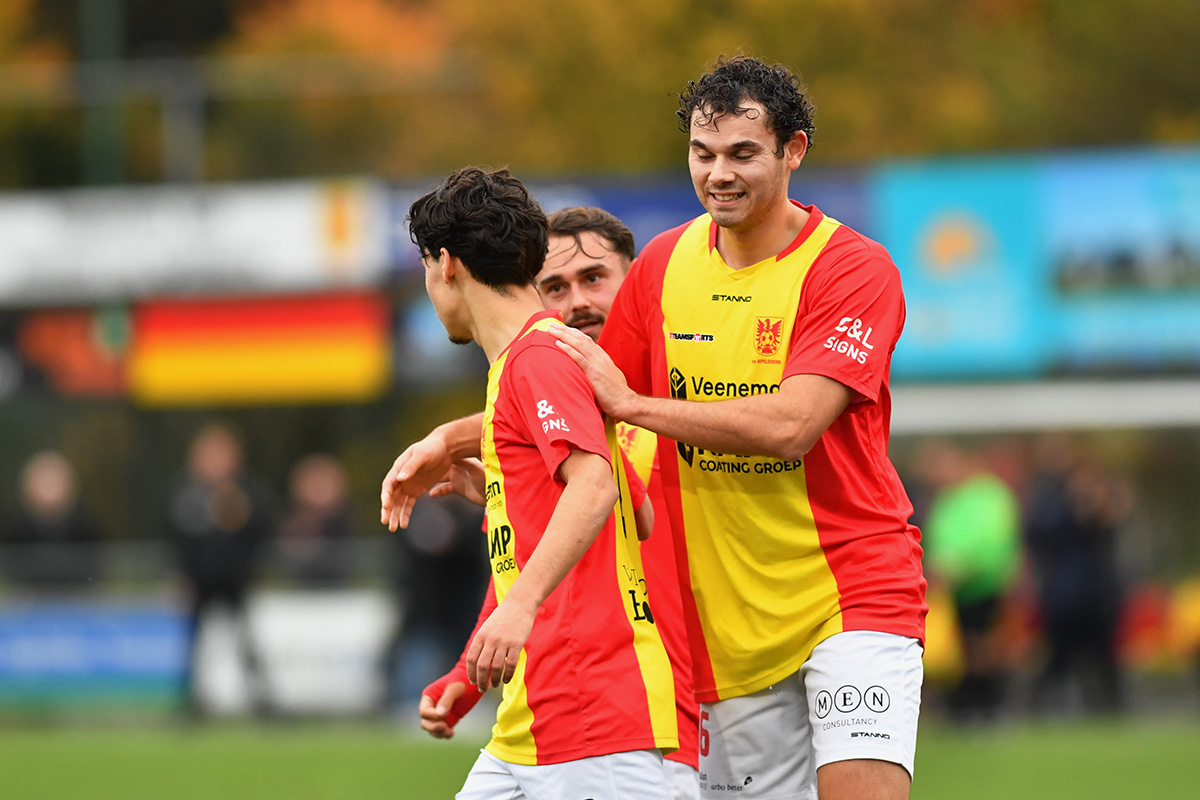 csv Apeldoorn treft KHC in tiende speelronde