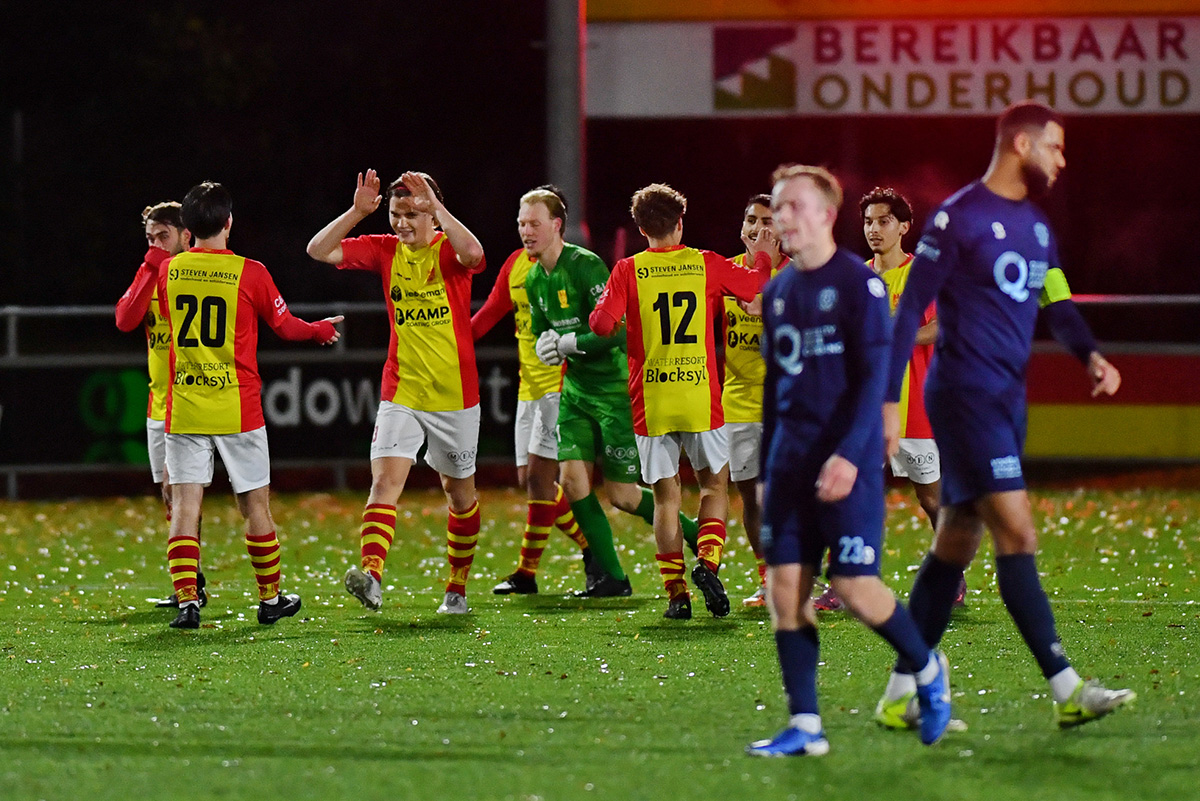 csv Apeldoorn wipt vierdedivisionist MASV uit beker