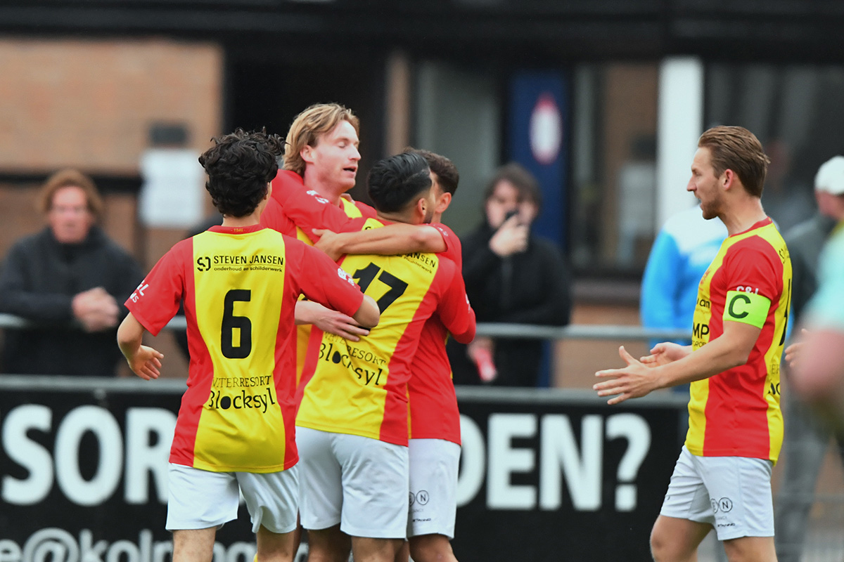 csv Apeldoorn speelt gelijk in heenduel tegen Kolping Boys