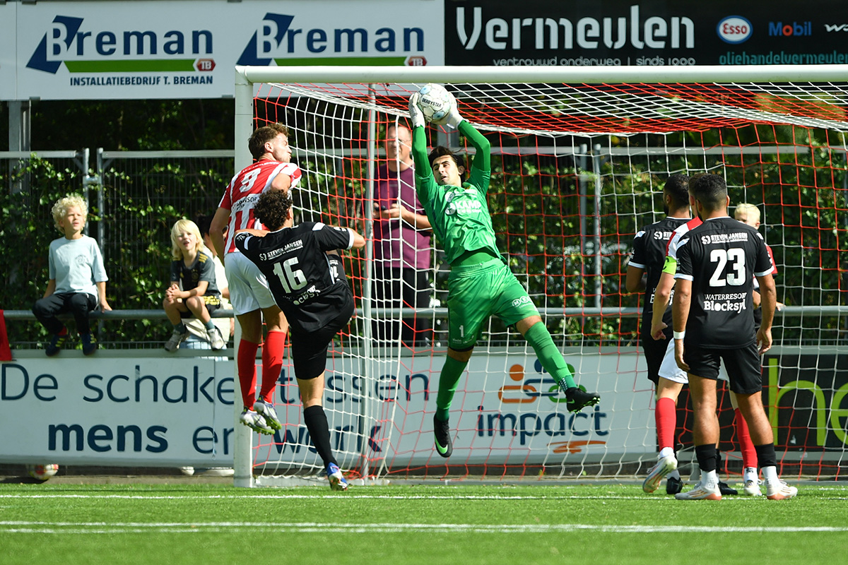 csv Apeldoorn speelt bekerduel gelijk tegen IJVV