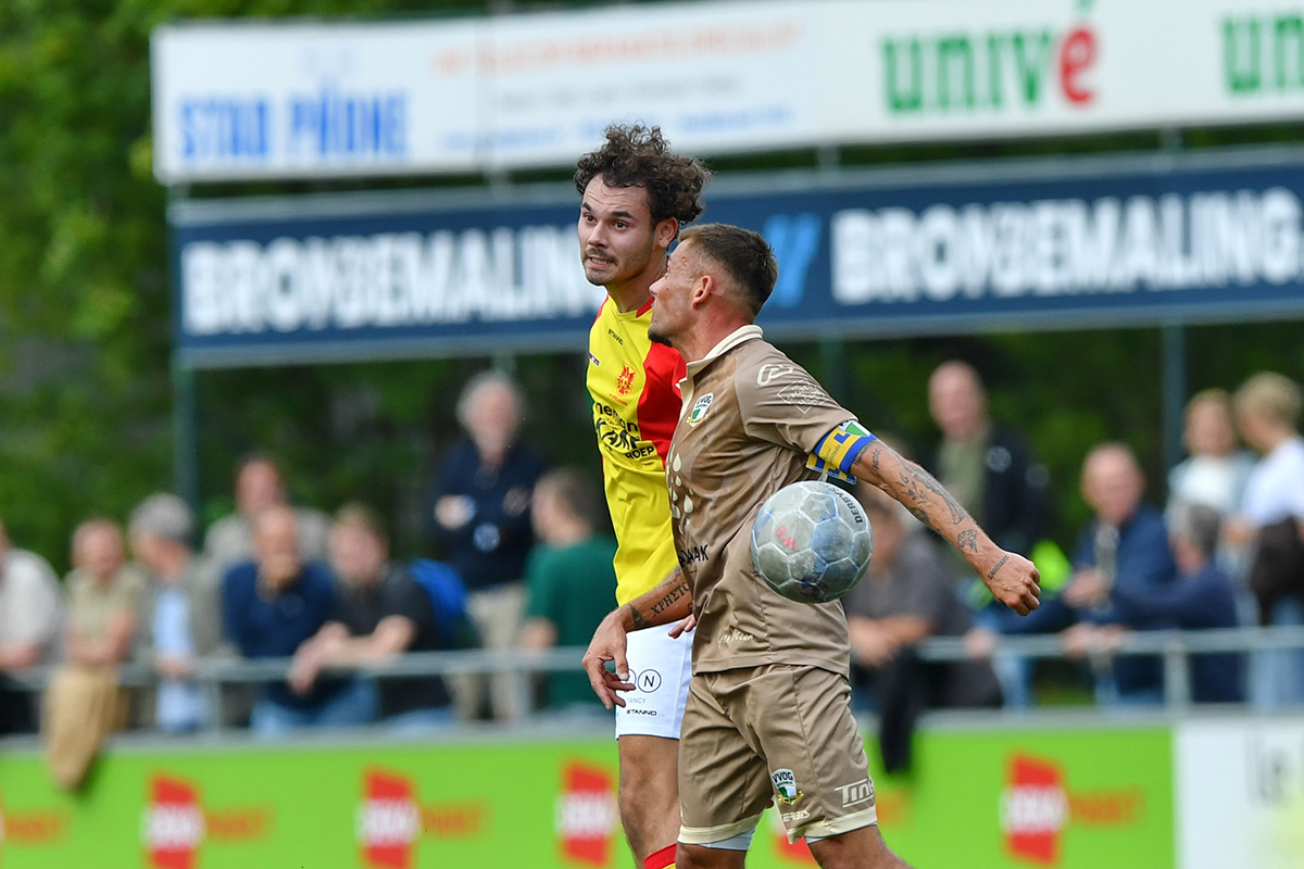 Tiental csv Apeldoorn speelt gelijk tegen VVOG Harderwijk