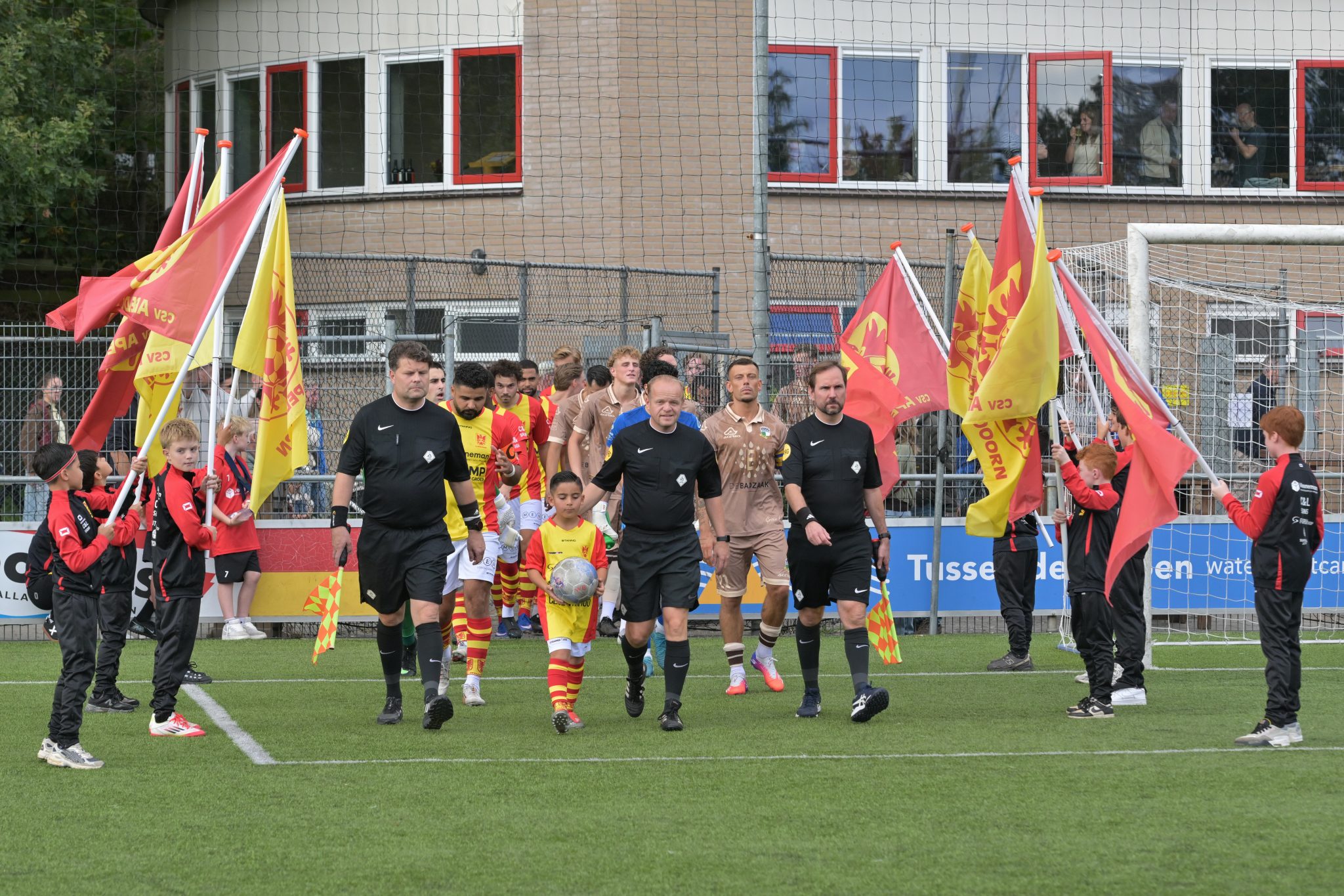 Eerste Team van de Maand beleeft mooie middag
