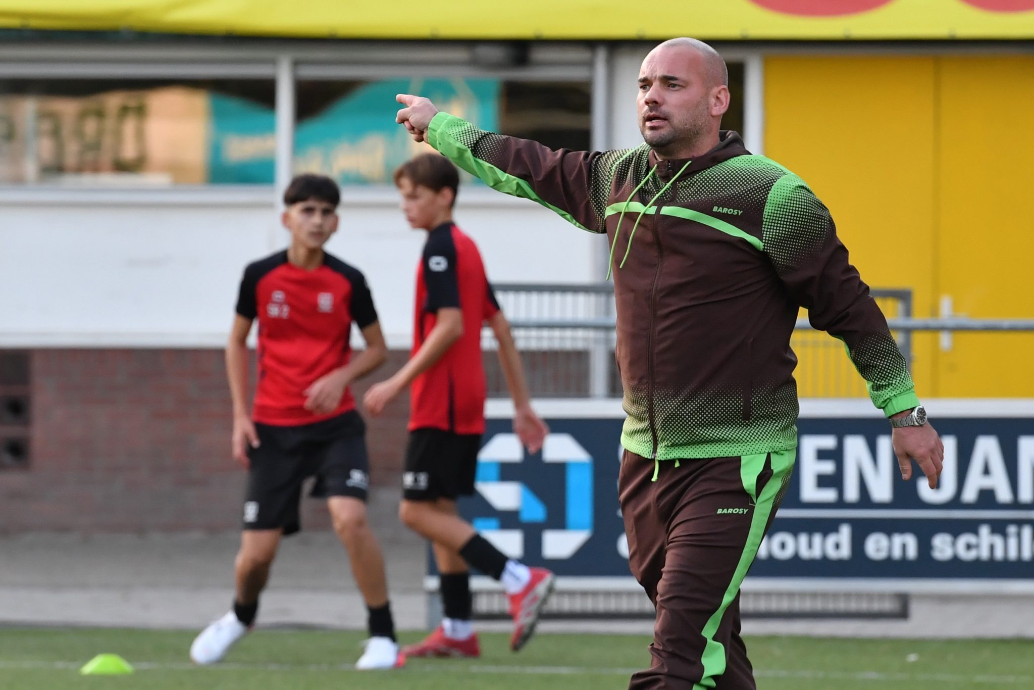 Wesley Sneijder geeft O14-1 onvergetelijke training