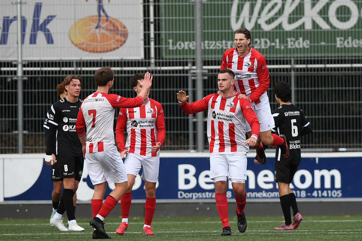csv Apeldoorn verliest aansluiting na nederlaag tegen Bennekom